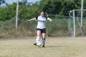 Bild 161 - wBJ TuRa Meldorf/Buesum - JFV Luebeck : Ergebnis: 1:0